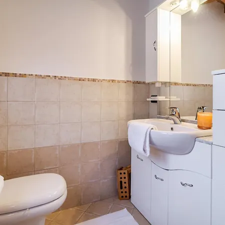 Din Don House Appartement